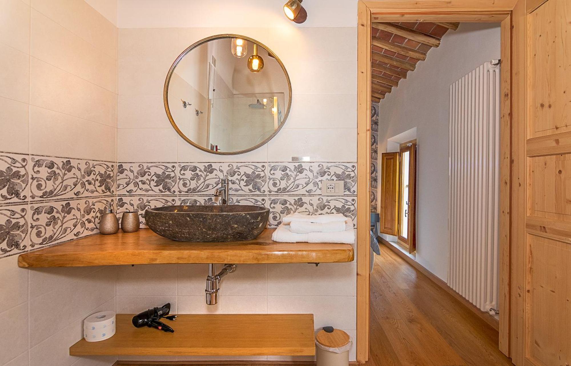 B&B Toringo Capannori Rum bild