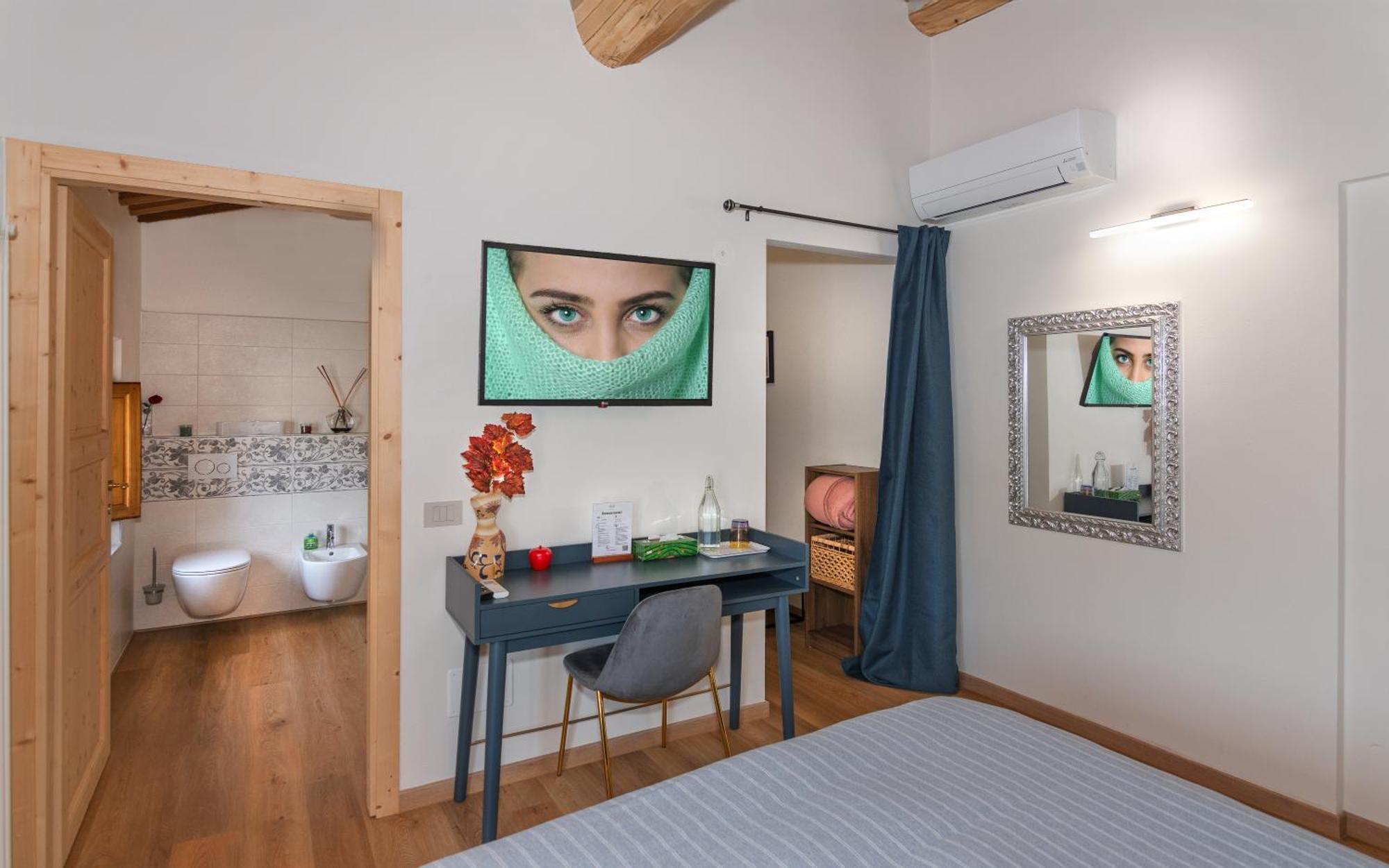 B&B Toringo Capannori Rum bild